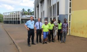 Le capitaine Didier Marmasse au collège de Tsingoni