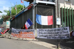Immigration, migrants, demandeurs, asile, blocage, forces vives
