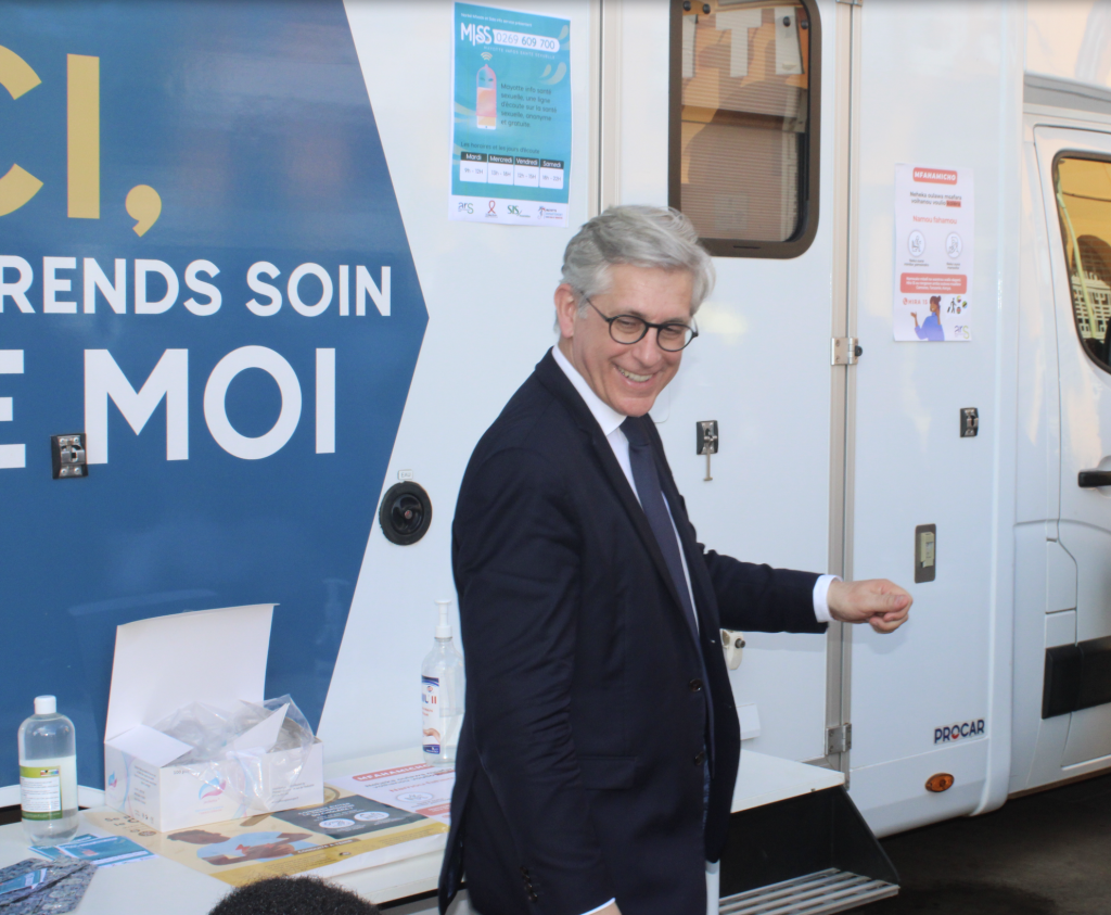 visite, officielle, santé, ministre, velletoux, camion, dépistage, MST, IST, VIH