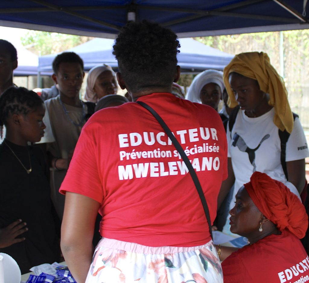 village, santé, lycée, lumières, prévention, CMP, apprentis, Auteuil, Mayotte