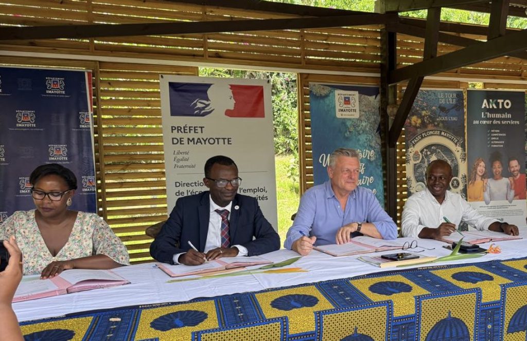 Mayotte, tourisme, convention, AaDTM, Préfecture de Mayotte, DREETS, AKTO,