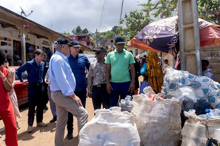 Mayotte, visite, terrain, déchets, Kawéni,