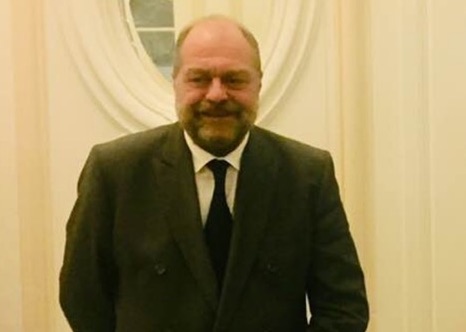 Eric Dupont Moretti, La Réunion, Mayotte