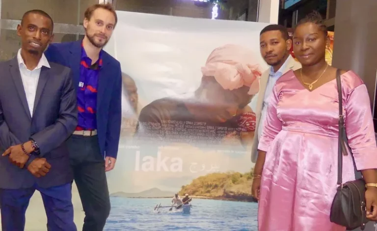 Laka, Mayotte, pirogue