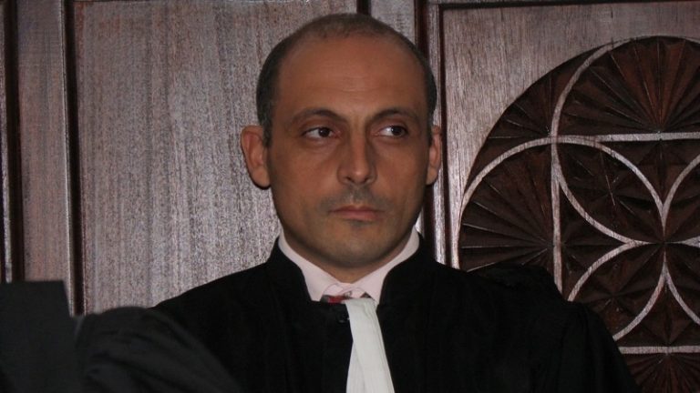 Hakim Karki, Mayotte, Lafarge