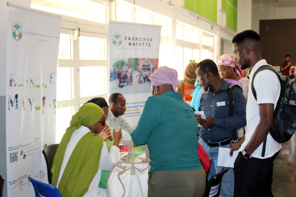 Mayotte, MJC, MGombani, formation, emploi, job dating, chômage, insertion,