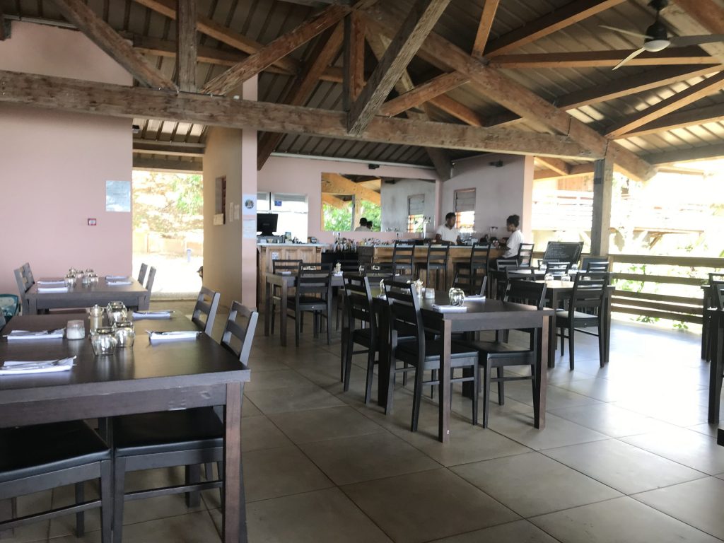 Mayotte, restaurant, la case Robinson, écnomie, 
