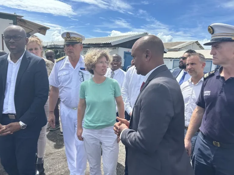 Marie Guévenoux, STM, Mayotte, CRA, Affaires maritimes, Rideau de fer