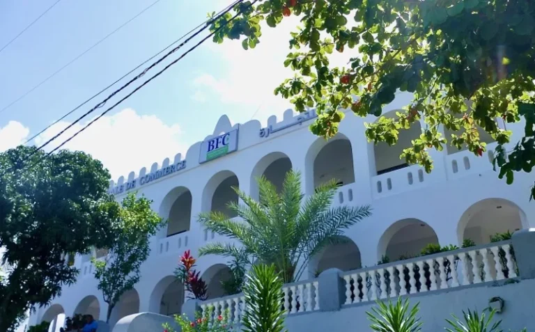 Comores, dette, Abdourahamane Cheikh Ali, Azali Assoumani
