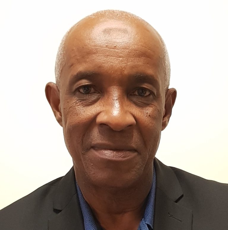 Eau potable, Mayotte, retenues collinaires, John Breslar
