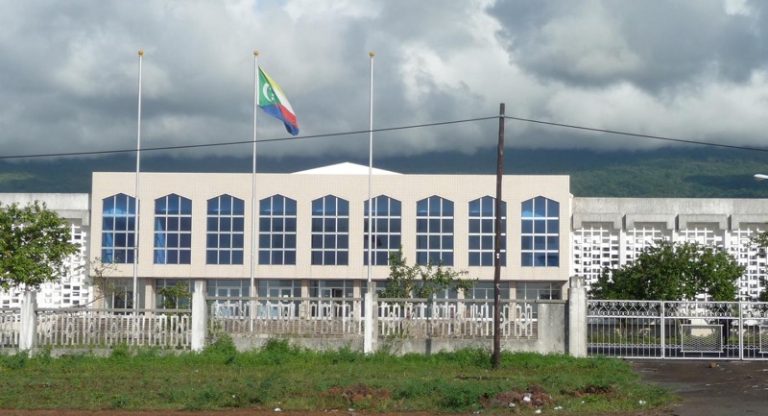 Comores, Azali Assoumanii