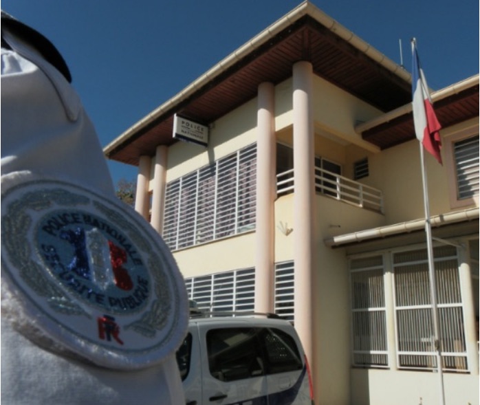 Mayotte, police, commissariat, plainte,