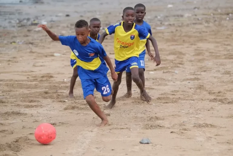 Mayotte, beach-foot,