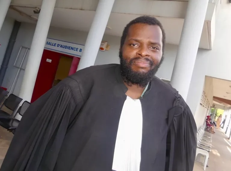 Tir, Mayotte, tribunal