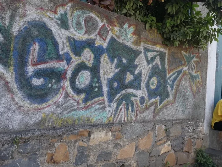 Mayotte, Gaza,