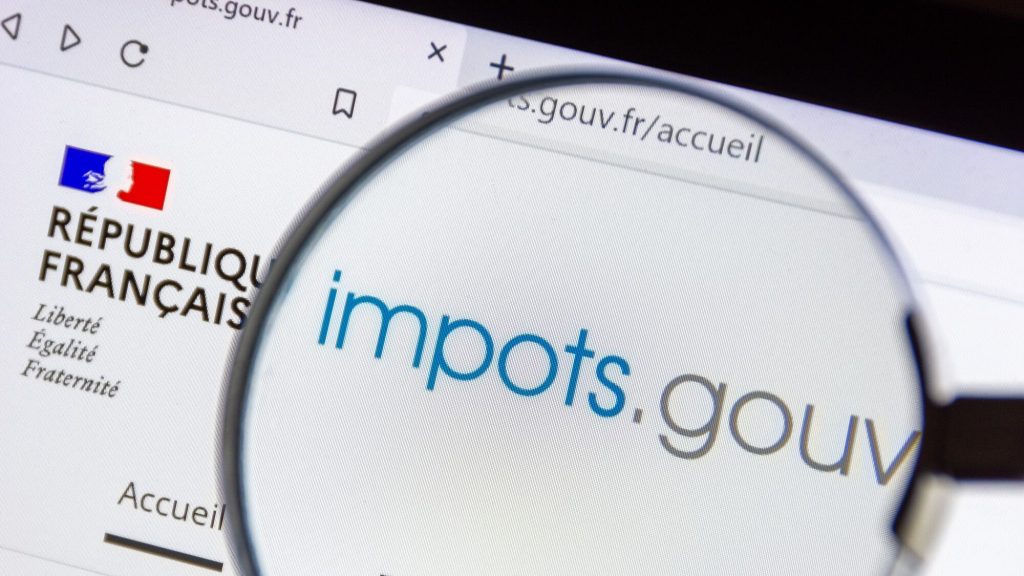 Impôts,