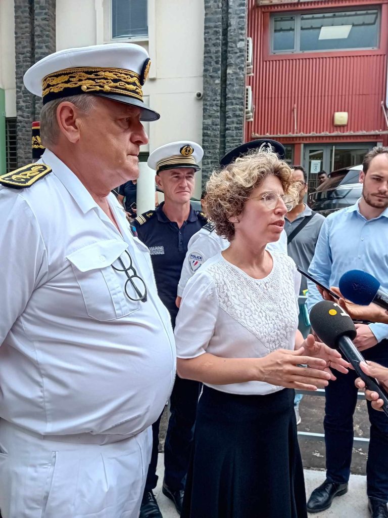 Wuambushu, Marie Guévenoux, Gérald Darmanin, Mayotte