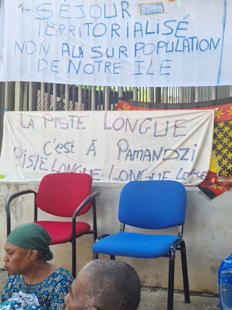 blocage, préfecture, collectif citoyens de Mayotte, loi programmation