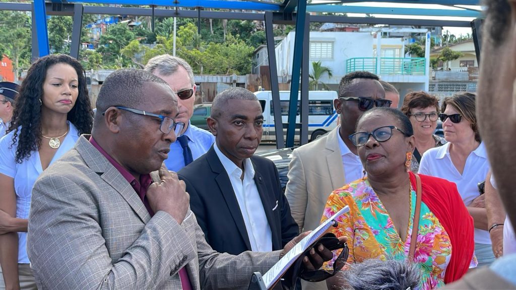 Mayotte, Manuel Valls, visite officielle, déchets,