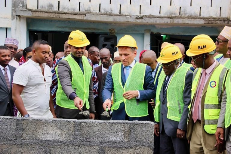 Comores, AFD, lycée