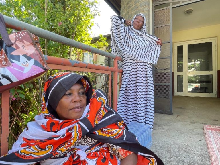 Collectif 2018, blocage préfecture, bureau des étrangers, Mayotte