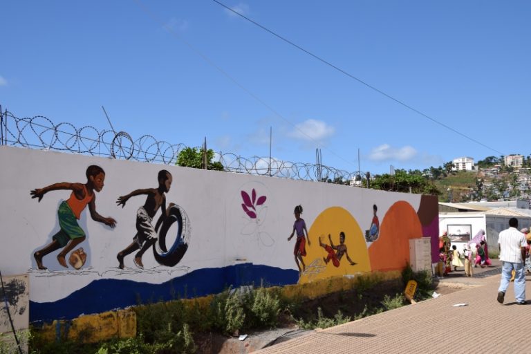 Art, fresque murale, jeunesse, histoire, mémoire, Kawéni