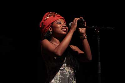 Mayotte, Saandati Moussa, chanteuse,