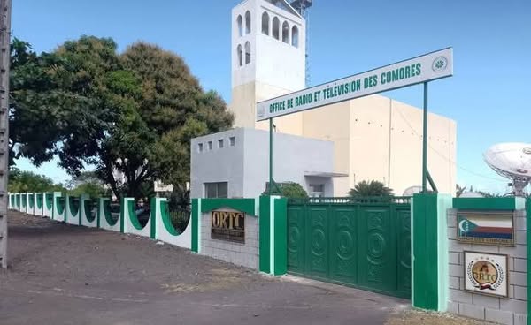 Comores, télévision, Canal, TNT, Office de radio et de télévision des Comores,