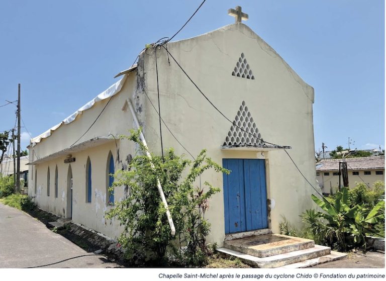 Mayotte, église Saint-Michel à Dzaoudzi,