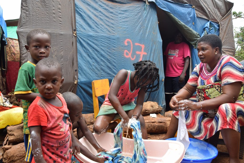 Camp, Tsoundzou 2, exilés, démantèlement, Mayotte