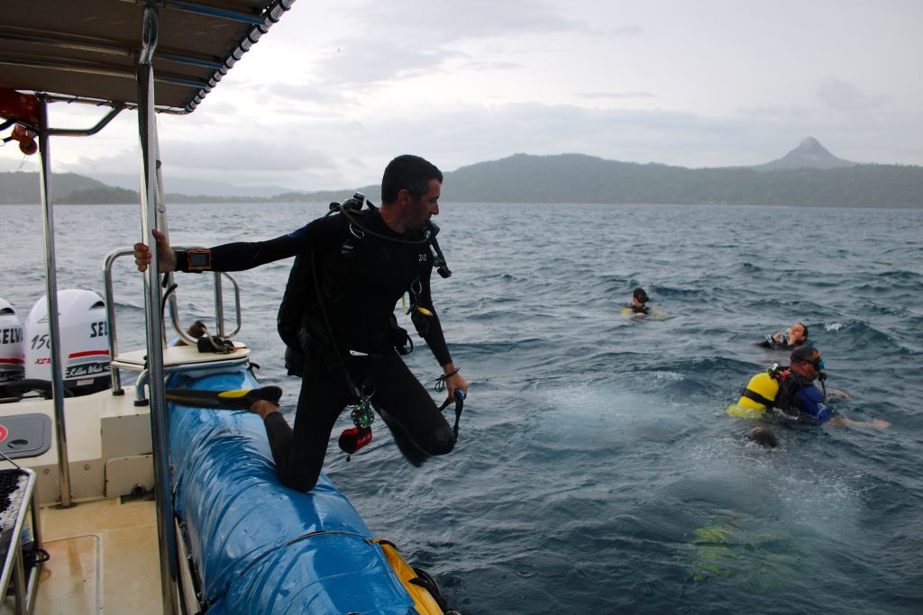 Mayotte, plongée, Abalone, plongeur, corail, lagon,
