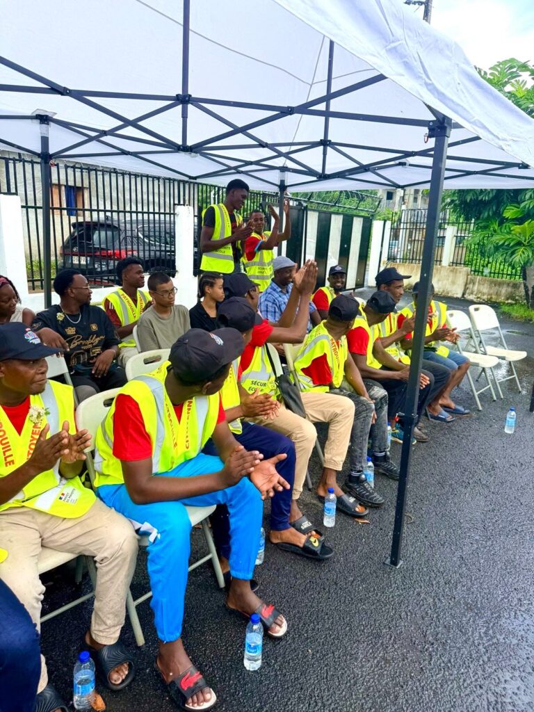 Mramadoudou, gilet jaune, sécurité, patrouille, citoyenne, Chirongui