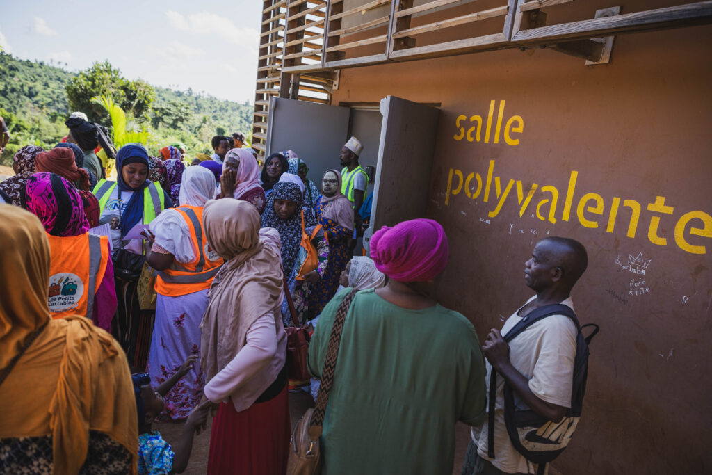 Collège Ouangani, violences, parents d'élèves, affrontements, violences, Mayotte
