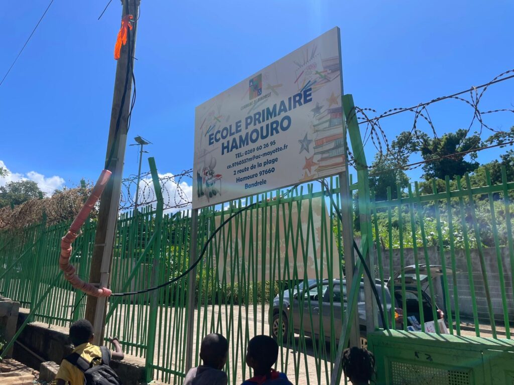 Hamouro, école, CGT Educ'action, manifestation, insalubrité, Mayotte
