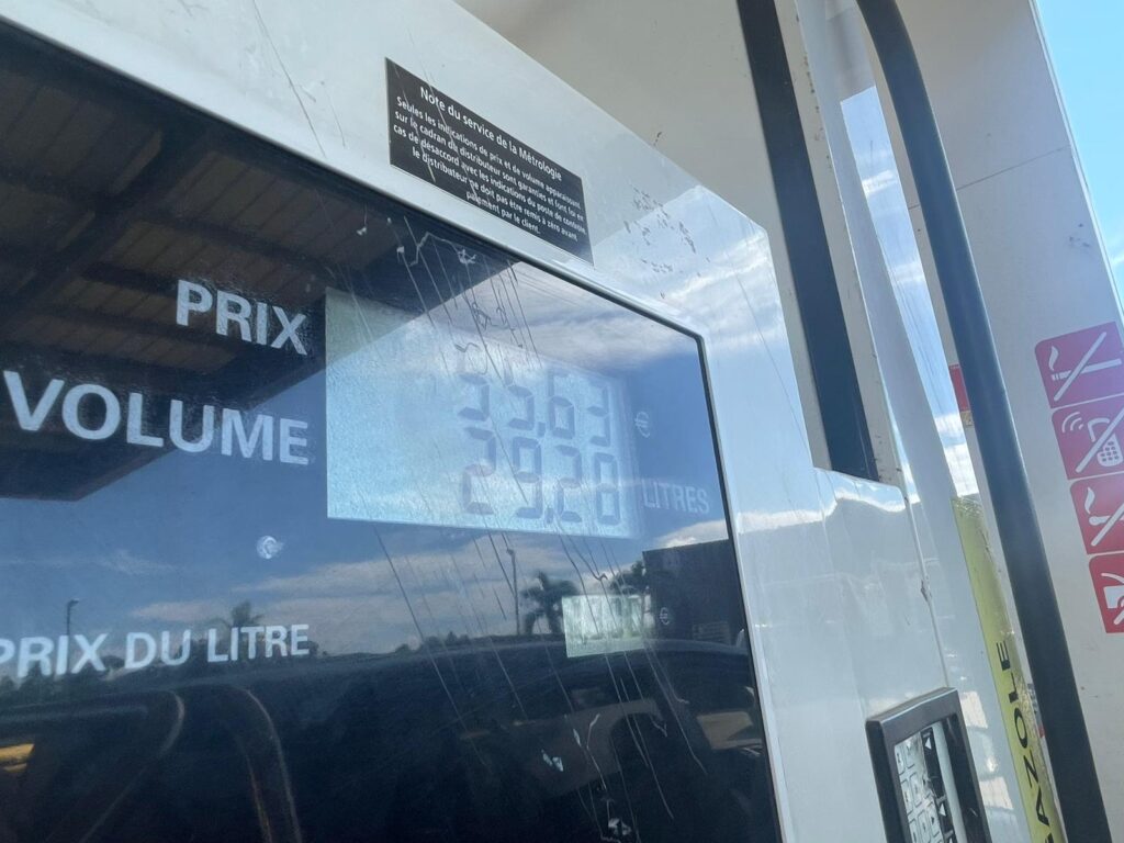 Mayotte, pompe, carburants, station Total de Tsoundzou,