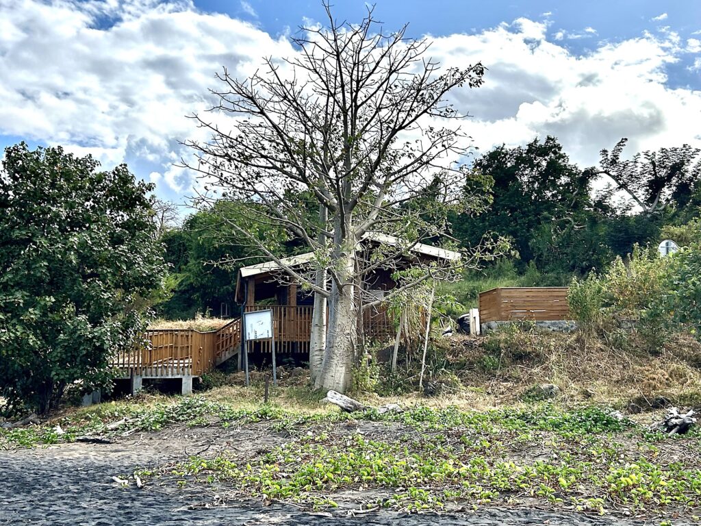 Mayotte, Sakouli, plage, poste de secours,