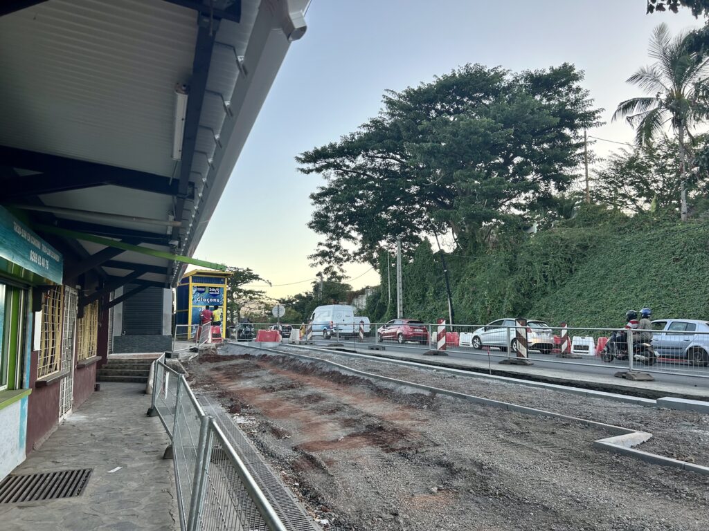 Mayotte, pharmacie, travaux, Caribus,