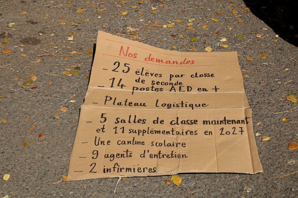 Mayotte, Lycée de la cité du Nord, manifestation, blocage, Mstangadoua, grève, rentrée scolaire, rectorat,