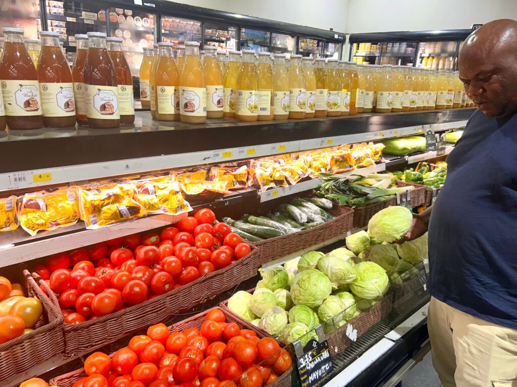 Mayotte, légumes, supermarché, 