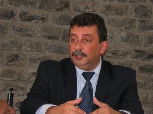 Patrick Lebreton à Mayotte en 2013 : « pas de ségrégation basée sur la couleur de peau ! Est Mahorais celui qui veut s’investir pour Mayotte ! »