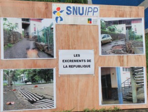 Panneau du SNUipp sur l'état des écoles