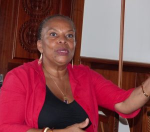 Christiane Taubira devant les journalistes