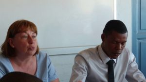 Avec le maire de Koungou après les affrontements entre certains jeunes de Kawéni et de Koungou