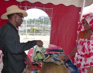 La couture, une affaire qui marche pour Abdou Mohamed