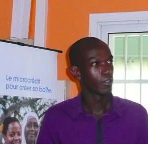 Hassani Soulaimana, lauréat dans la catégorie développement durable avec Aromaore