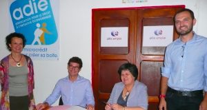 Monique Grimaldi, Yann Polard, Catherine Barbaroux et Jérôme Trinelle lors de la signature de la convention