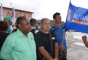 Les fonctionnaires de la  Police nationale aussi