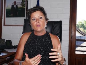 Nathalie Costantini, enthousiaste sur la réforme du collège