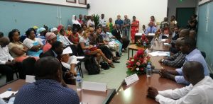 Bilan annuel devant la presse et quelques uns des salariés du syndicat