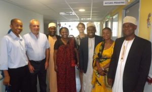 Le Dr Chamouine et le directeur du CHM Etienne Morel et la cadre de pôle pédiatrie Christine Mokritzky avec les élus du conseil départemental en ce jour de Ide